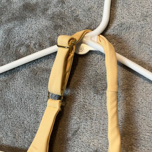 Skatie Lacey Halter Top Buttercup Yellow Size Medium New - Picture 3 of 5